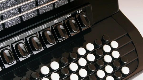 71e65a95_5cd0_11e8_85e5_001e67103b78_2d7c2db7_6a4f_11e8_85e5_001e67103b78